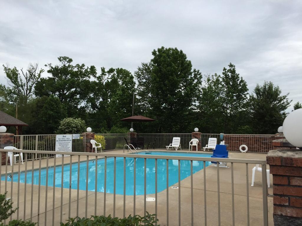 Americas Best Value Inn Cabot Extérieur photo